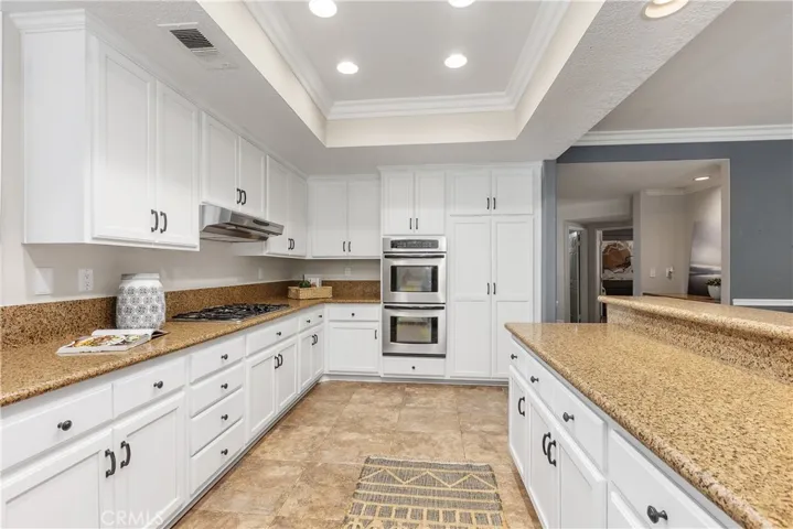 21842 Las Nubes, Rancho Santa Margarita, California 92679