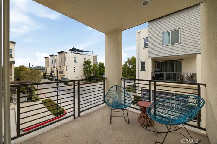 Dining area balcony