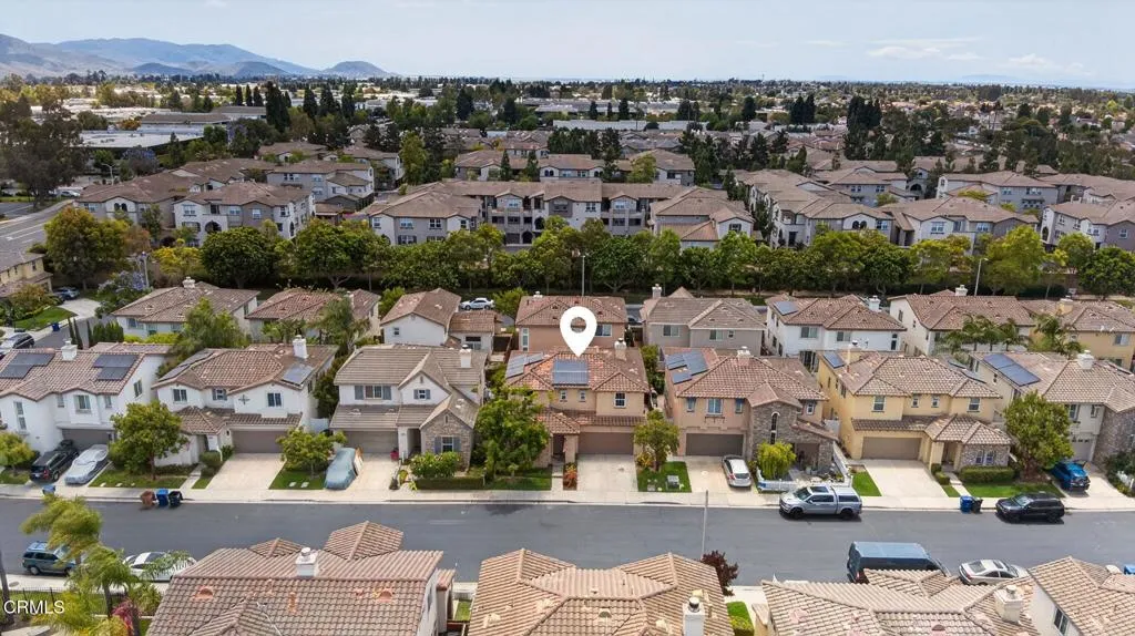 54-web-or-mls-Upmarket Media-4584Marr-ae