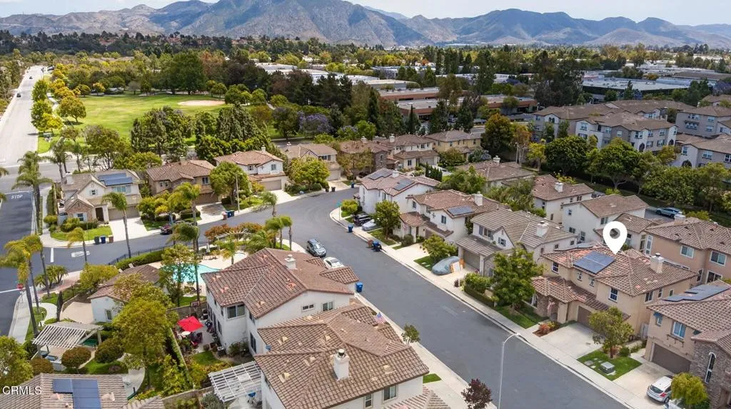 53-web-or-mls-Upmarket Media-4584Marr-ae