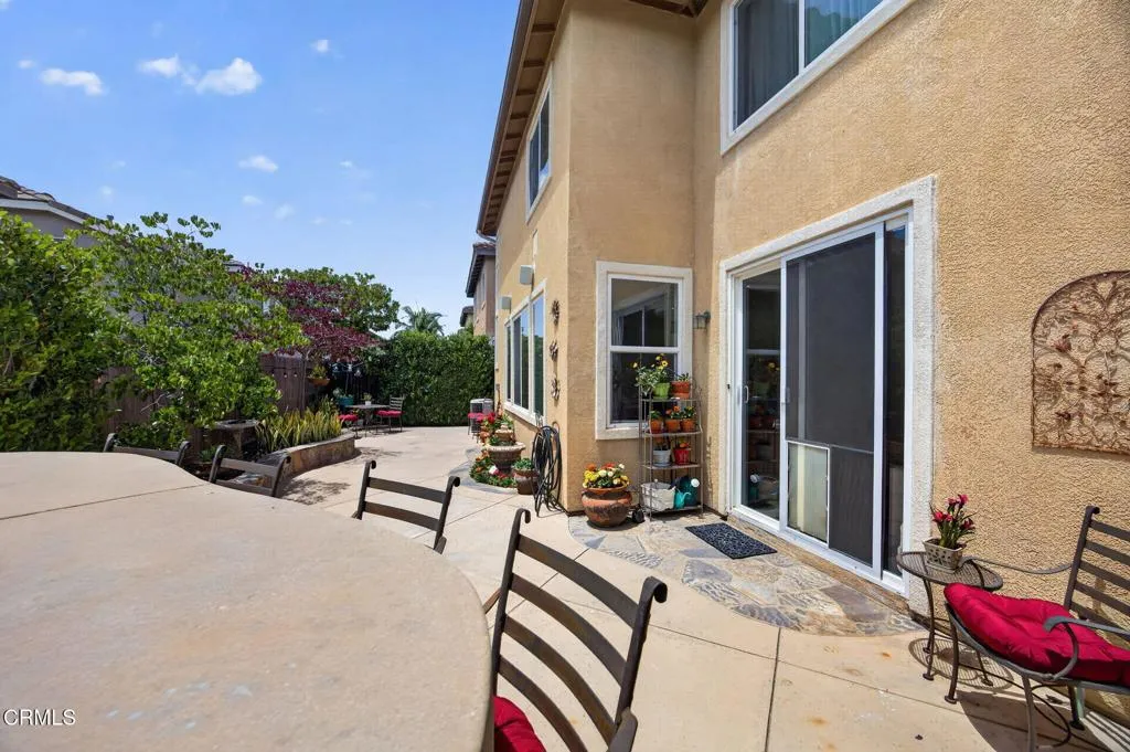 37-web-or-mls-Upmarket Media-4584Marr109