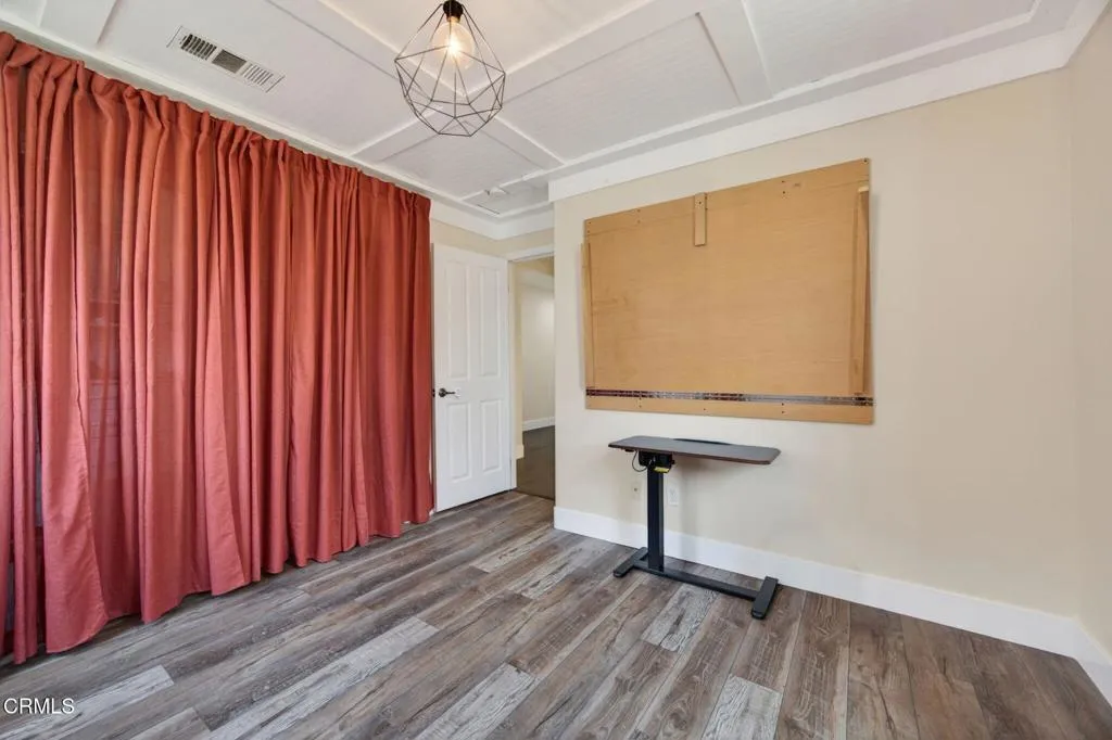 34-web-or-mls-Upmarket Media-4584Marr079