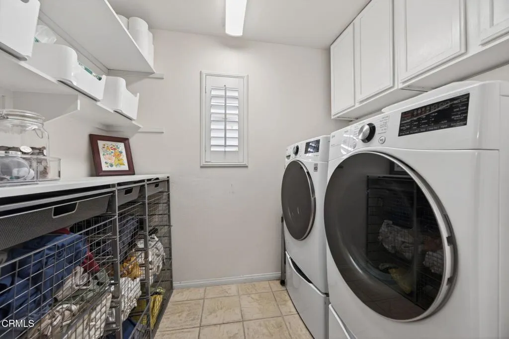 32-web-or-mls-Upmarket Media-4584Marr073