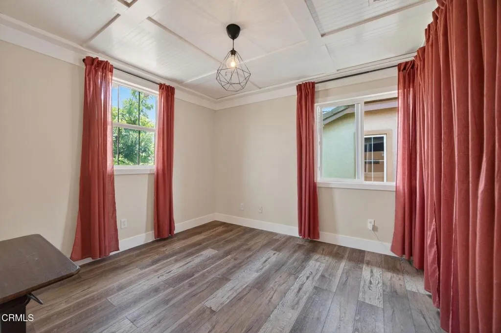 33-web-or-mls-Upmarket Media-4584Marr076