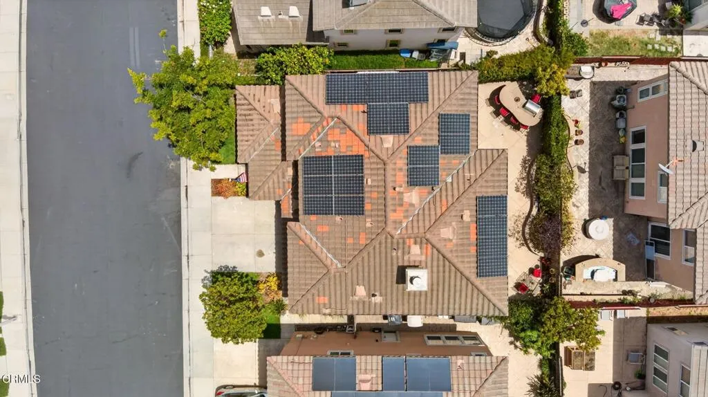 48-web-or-mls-Upmarket Media-4584Marr-ae