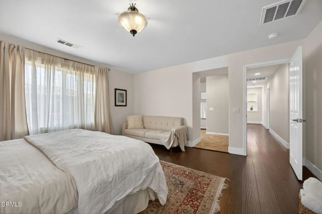 20-web-or-mls-Upmarket Media-4584Marr085
