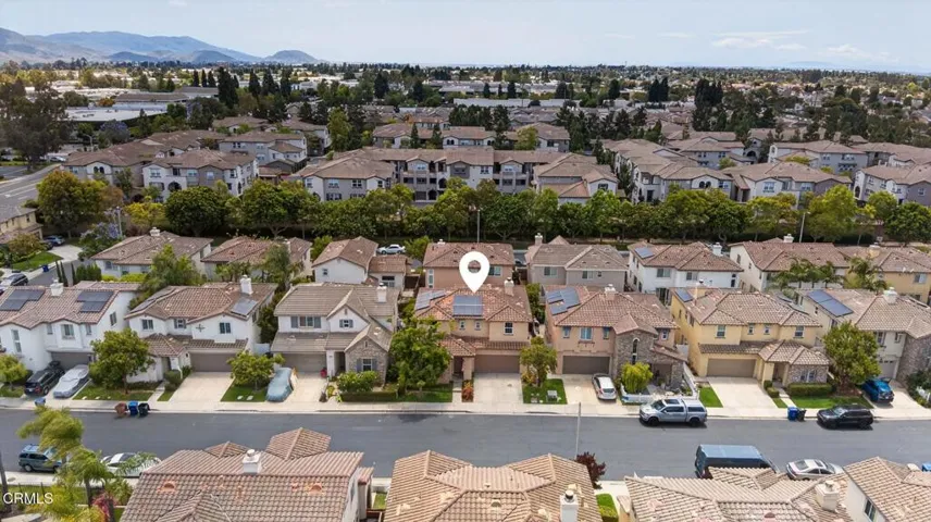 54-web-or-mls-Upmarket Media-4584Marr-ae