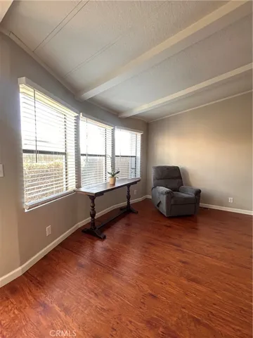 Bay window Livingroom