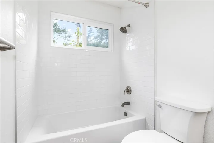 1580 Emerson, Cambria, California 93428