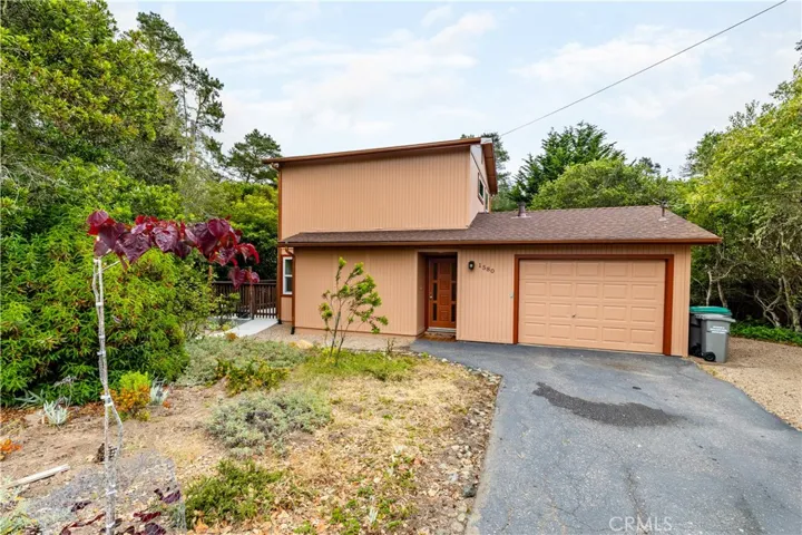1580 Emerson, Cambria, California 93428