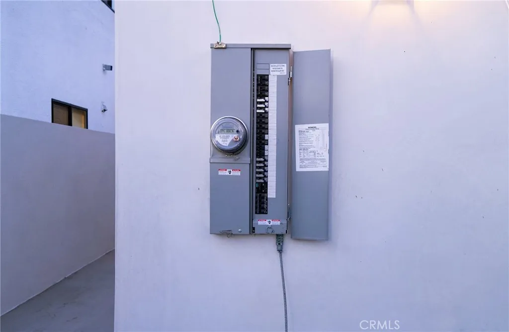 200 AMP Panel