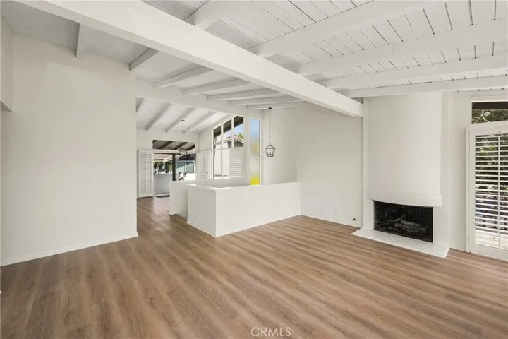 2108 Vista Entrada, Newport Beach, California 92660