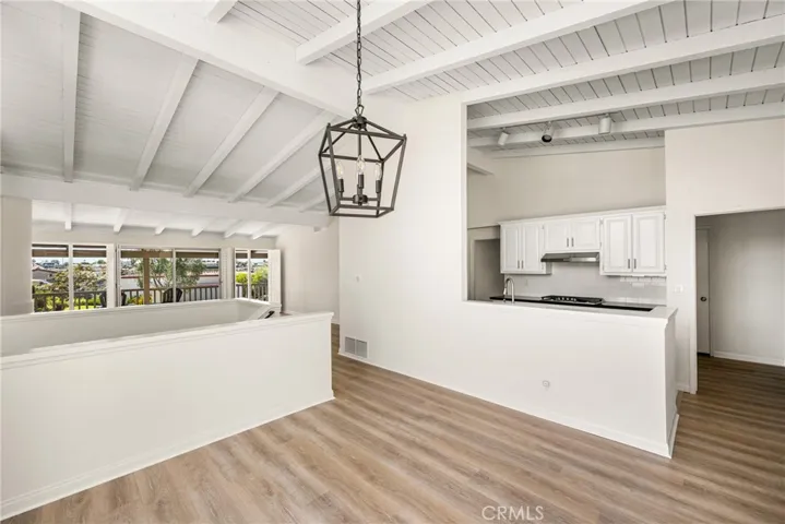 2108 Vista Entrada, Newport Beach, California 92660