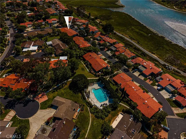 2108 Vista Entrada, Newport Beach, California 92660
