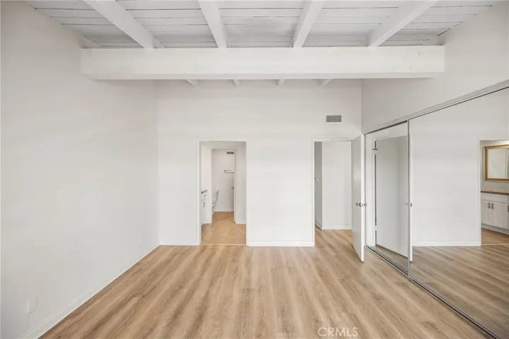 2108 Vista Entrada, Newport Beach, California 92660