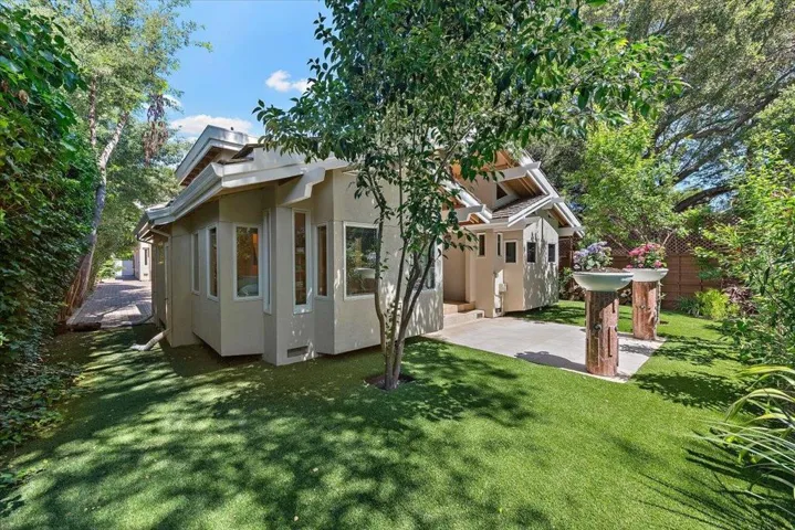 148 Kingsley Avenue, Palo Alto, California 94301
