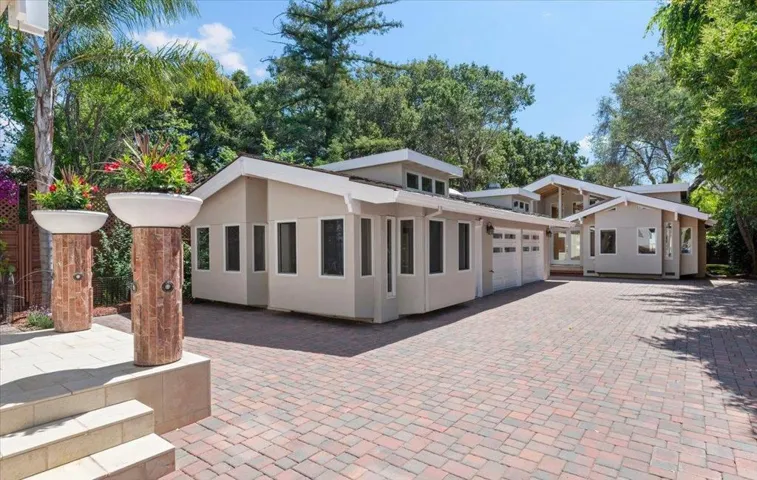 148 Kingsley Avenue, Palo Alto, California 94301