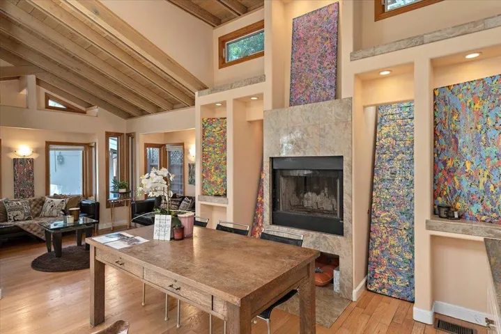 148 Kingsley Avenue, Palo Alto, California 94301