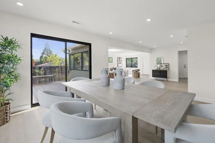 198 Greenwich Drive, Pleasant Hill, California 94523