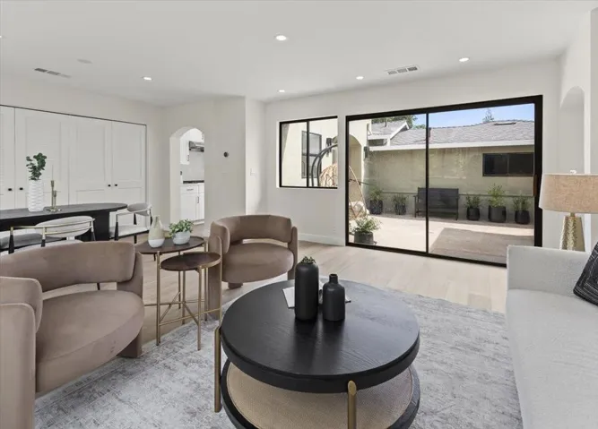 198 Greenwich Drive, Pleasant Hill, California 94523