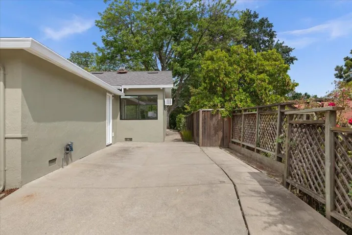 198 Greenwich Drive, Pleasant Hill, California 94523