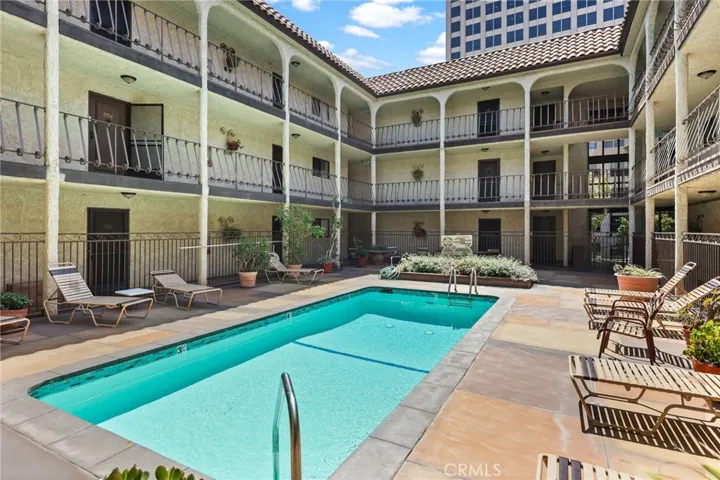510 N Maryland, Glendale, California 91206