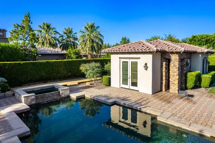 80864 Rock Hurst Drive