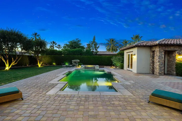 80864 Rock Hurst Drive