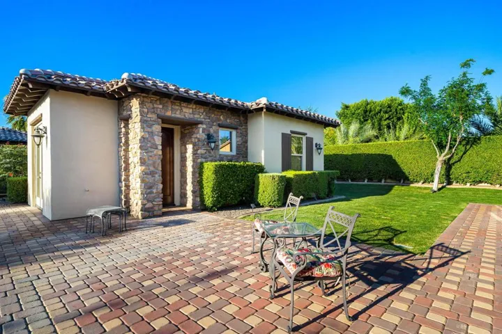 80864 Rock Hurst Drive