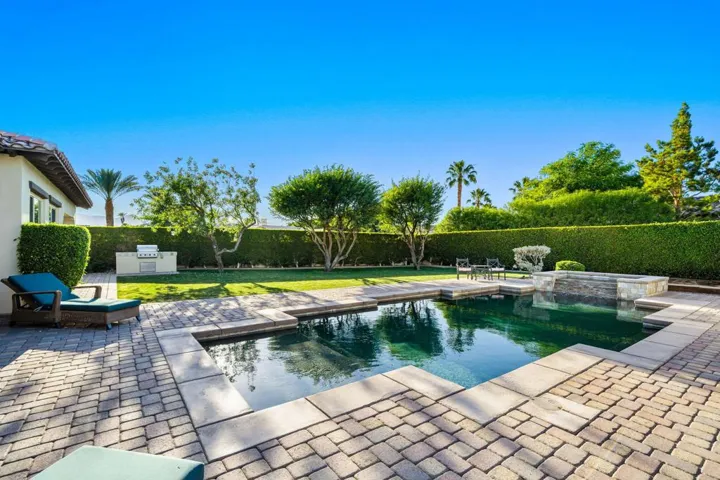 80864 Rock Hurst Drive