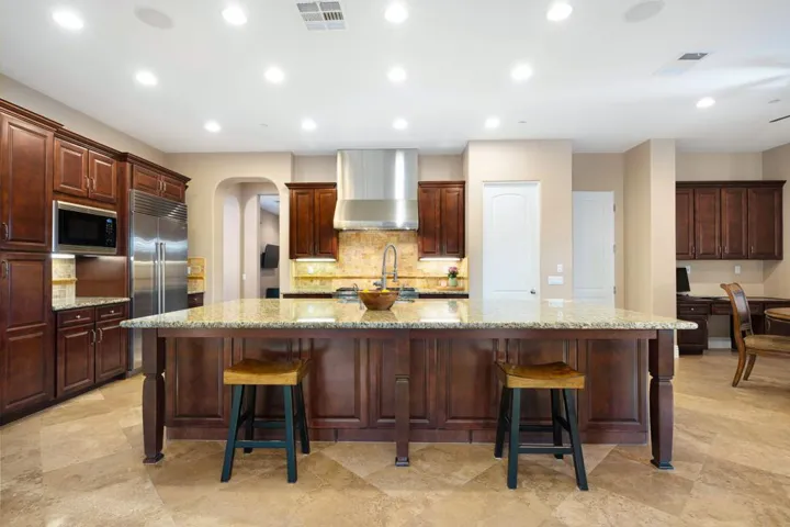 80864 Rock Hurst Drive