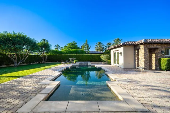 80864 Rock Hurst Drive