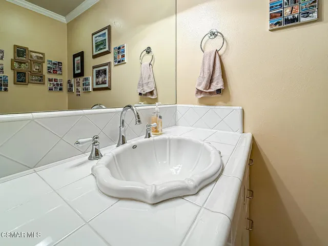eGuest Bath and Laundry2