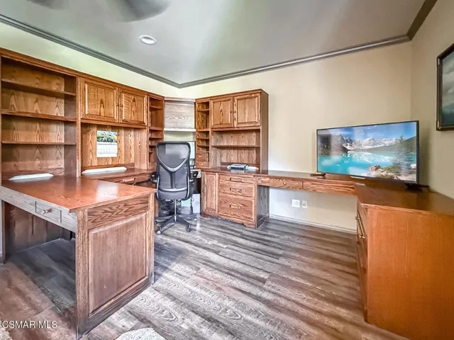gOffice or Bedroom2-2
