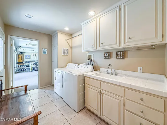 eGuest Bath and Laundry4