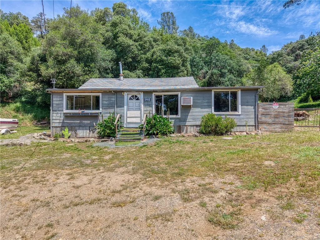 3408 Ogden