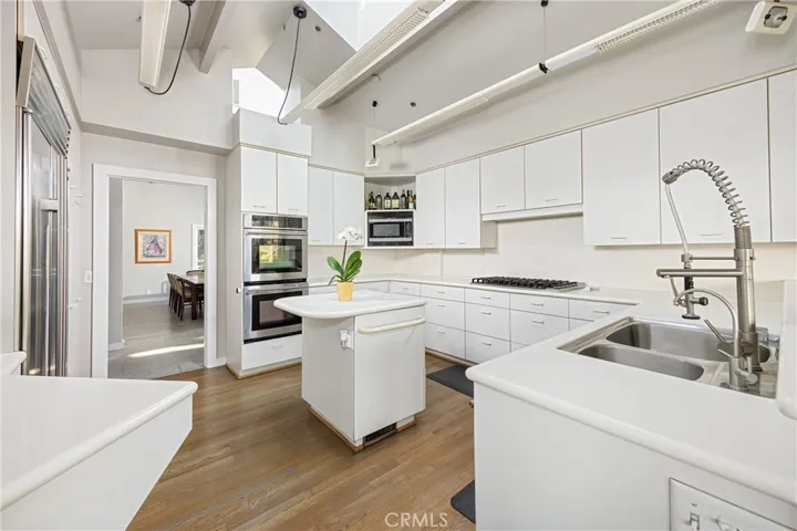 31561 Peppertree Bend, San Juan Capistrano, California 92675