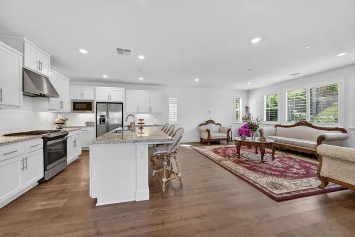 7011 Kirigin Way, Gilroy, California 95020