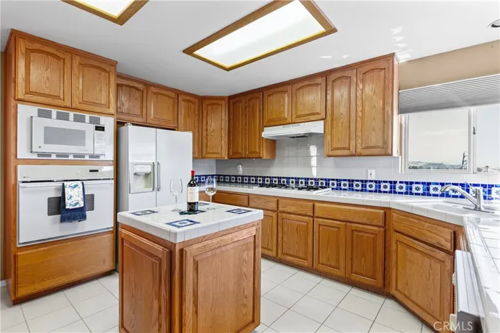 541 Yerba Buena Street, Morro Bay, California 93442