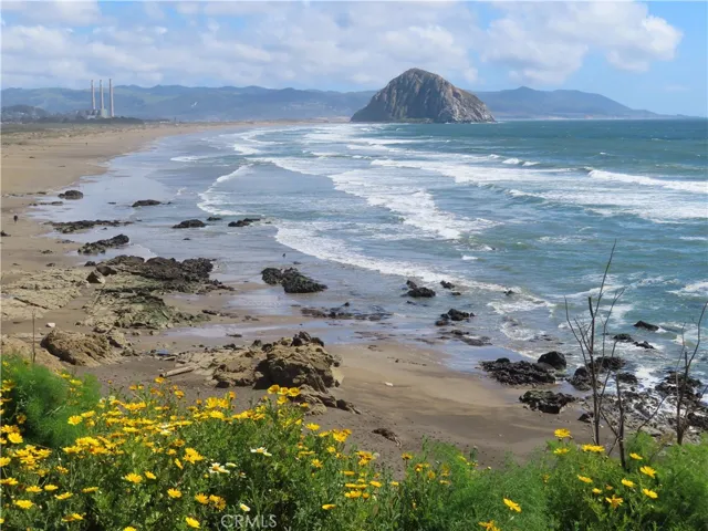 541 Yerba Buena Street, Morro Bay, California 93442