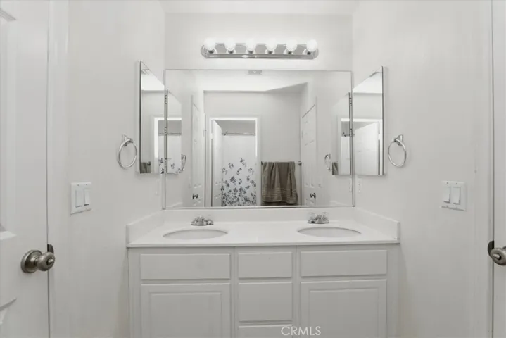 25112 Pacific Crest Street, Corona, California 92883