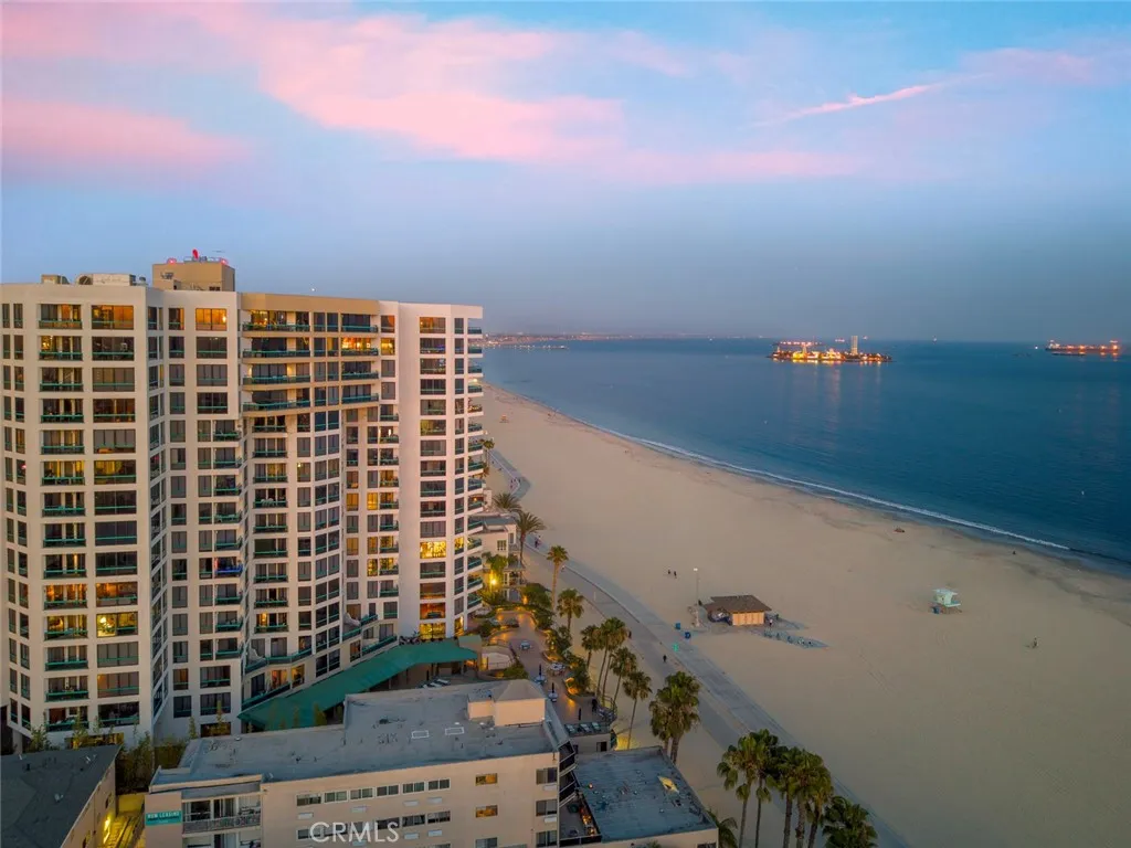 1310 Ocean Blvd at twilight with the 502 stack pointing forward and closest to the ocean.