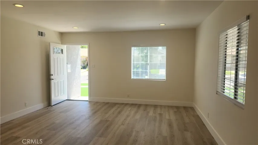 18009 Bullock Street, Encino, California 91316