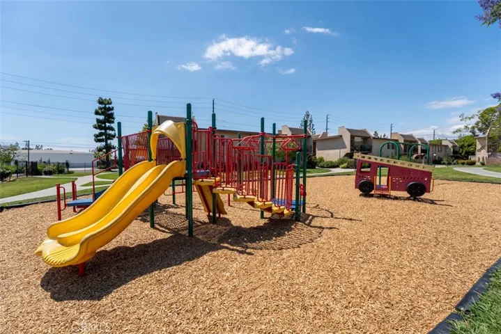 801 S Lyon A205, Santa Ana, California 92705