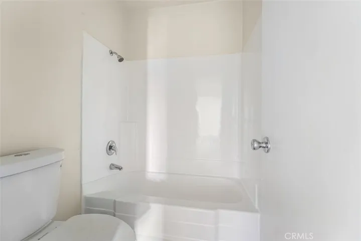 801 S Lyon A205, Santa Ana, California 92705