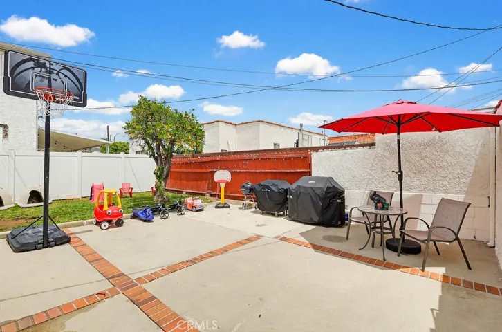 814 S Alma Street, San Pedro, California 90731