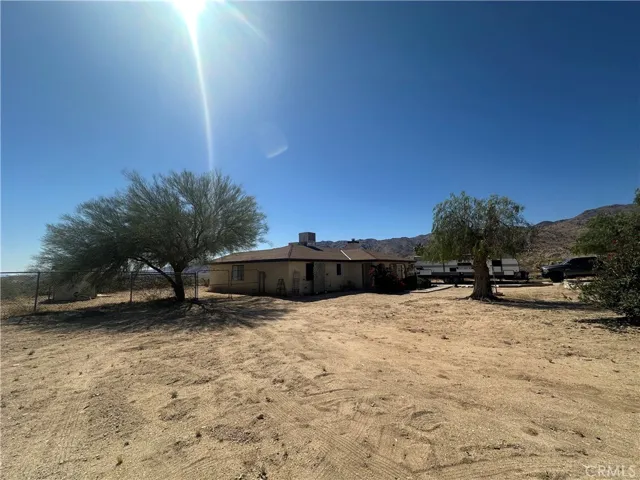 6637 Via Allegra, 29 Palms, California 92277