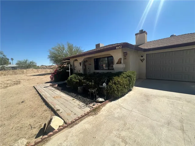 6637 Via Allegra, 29 Palms, California 92277