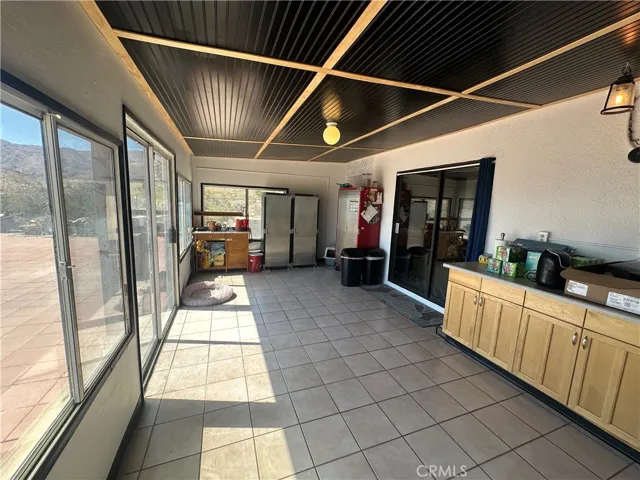 6637 Via Allegra, 29 Palms, California 92277