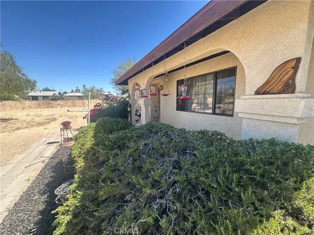 6637 Via Allegra, 29 Palms, California 92277